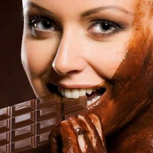شکلات و پوست - انواع شکلات فله ای شب عیدی خارجی